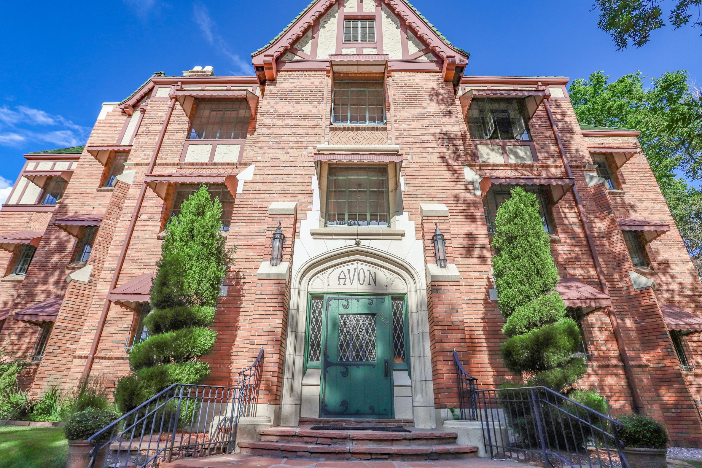 The Avon Apartments Cornerstone Apartments